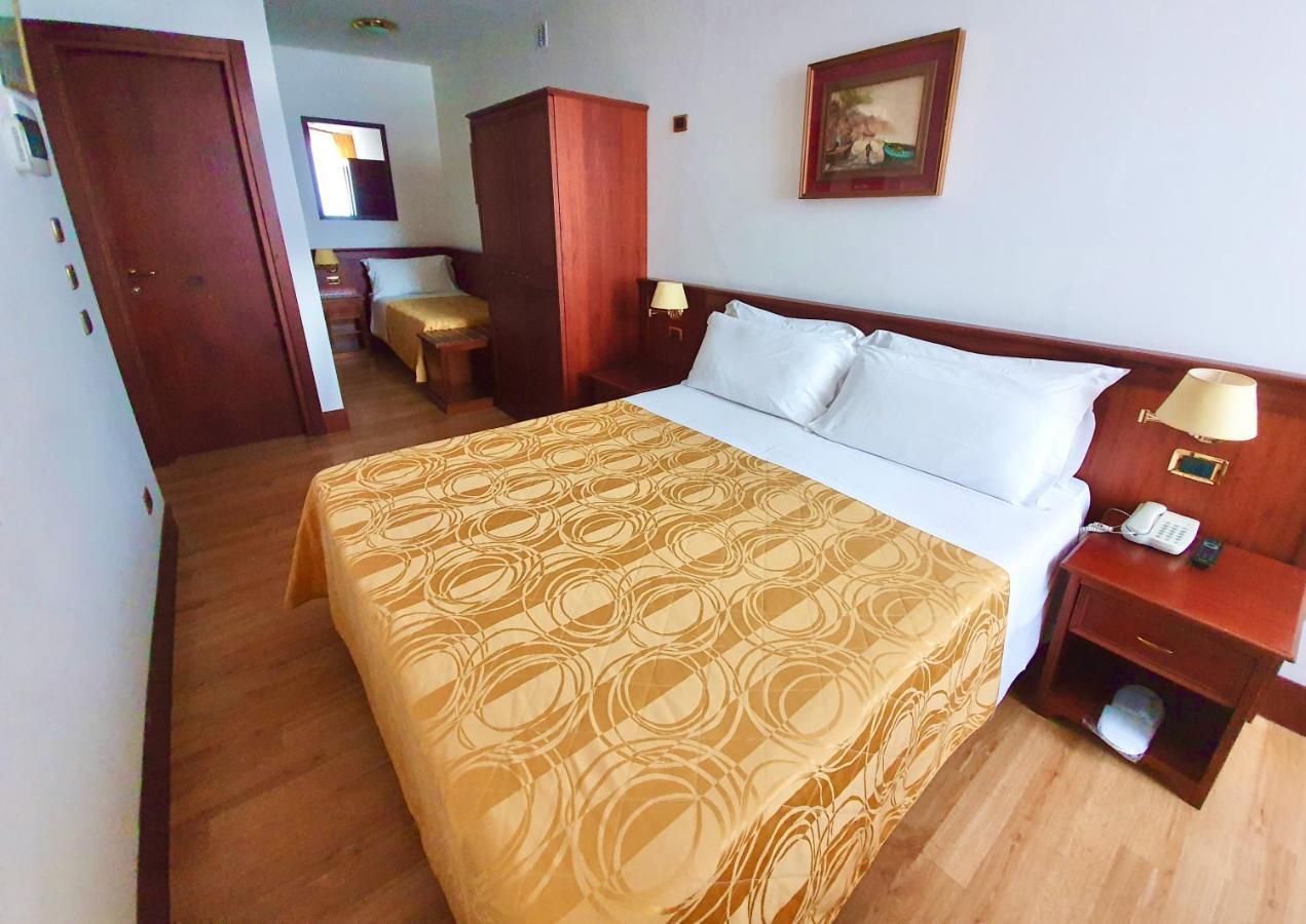 Hotel Aurora Верона Екстер'єр фото